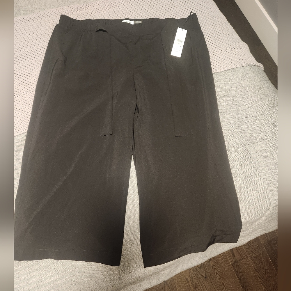 Calvin Klein Women’s High Rise Belted Wide Leg Pants